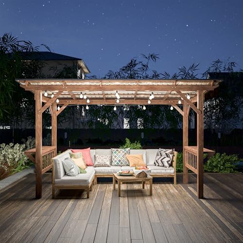 Drewniana altana z ladą barową